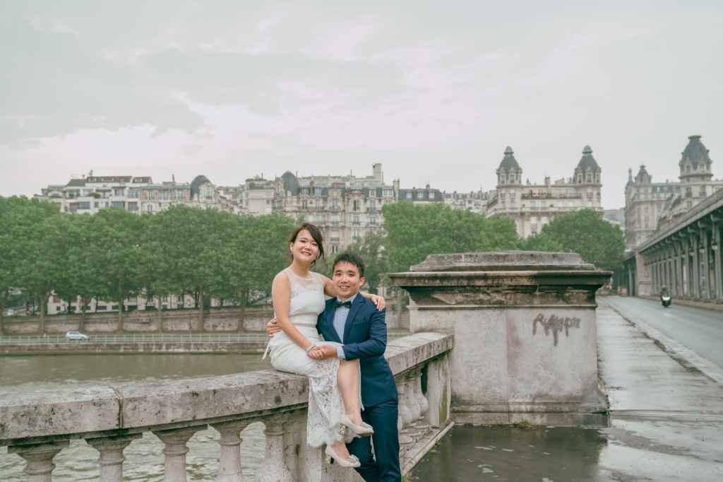 Paris Pre-wedding Photos At Chateau de Sceaux, Eiffel Tower, Louvre Night Shoot by Son on OneThreeOneFour 26