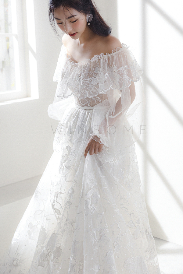 Bong Studio - Seoul Wedding Photographer | OneThreeOneFour