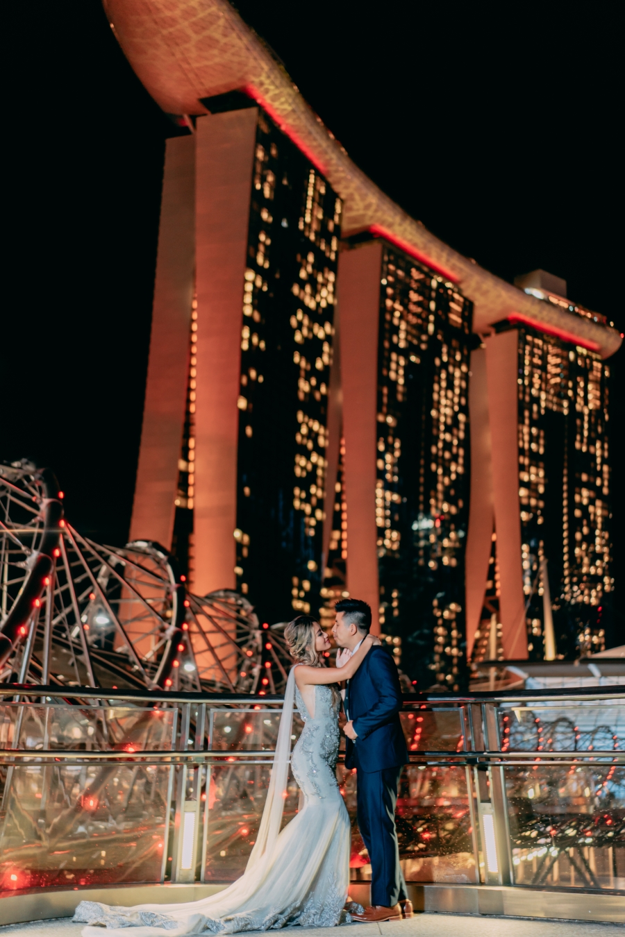 Singapore Pre-Wedding Photoshoot For Canadian Influencer Kerina Wang at Gardens By The Bay and Marina Bay Sands by Michael  on OneThreeOneFour 17