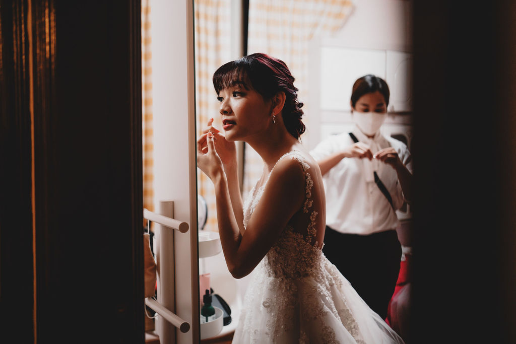 Wedding Day Photography at Hotel Fort Canning Garden Solemnisation by Michael on OneThreeOneFour 6