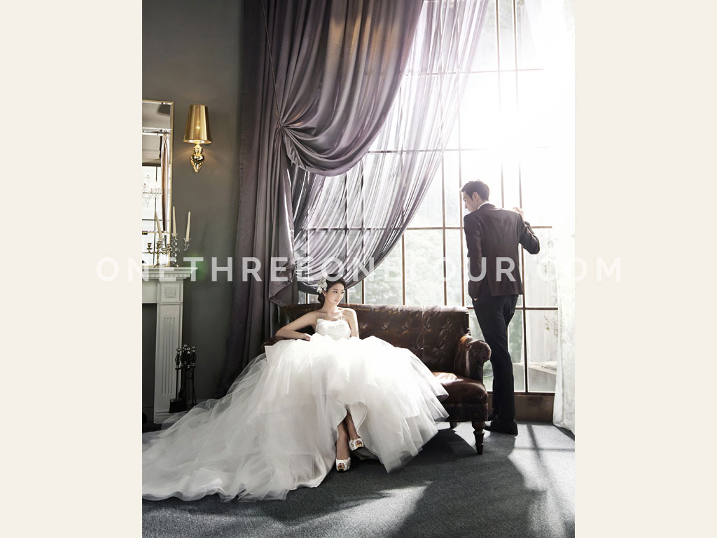 Renoir | Korean Pre-wedding Photography by Pium Studio on OneThreeOneFour 15