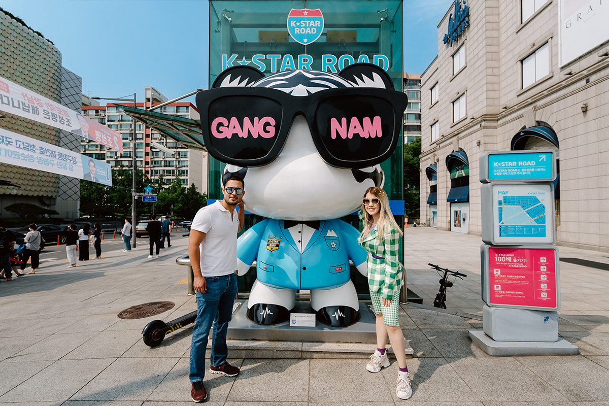 Korea Seoul Casual Street Couple Photoshoot at Gangnam by Jungyeol on OneThreeOneFour 0