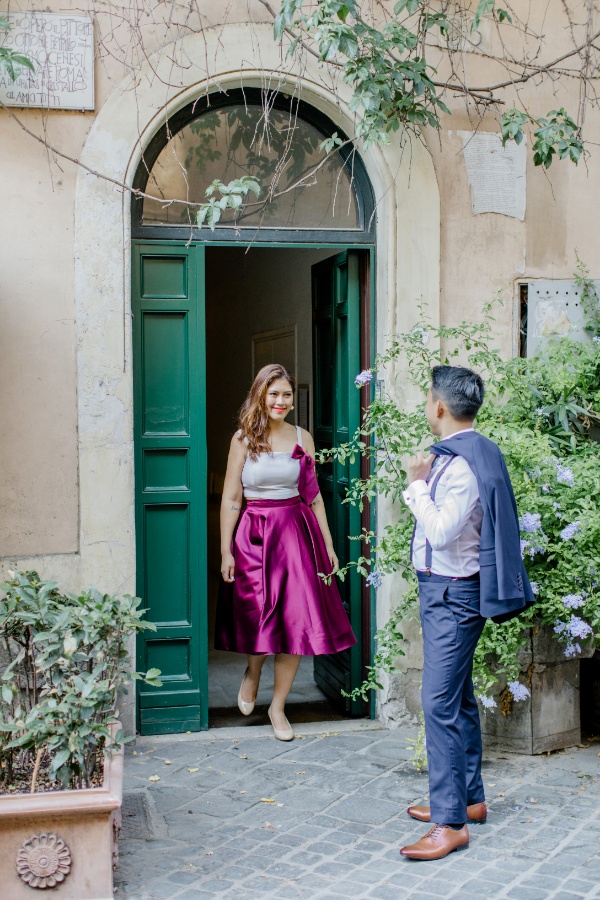Italy Rome Colosseum Prewedding Photoshoot with Trevi Fountain  by Katie on OneThreeOneFour 40