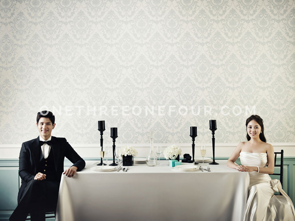 White | Korean Pre-wedding Photography by Pium Studio on OneThreeOneFour 21