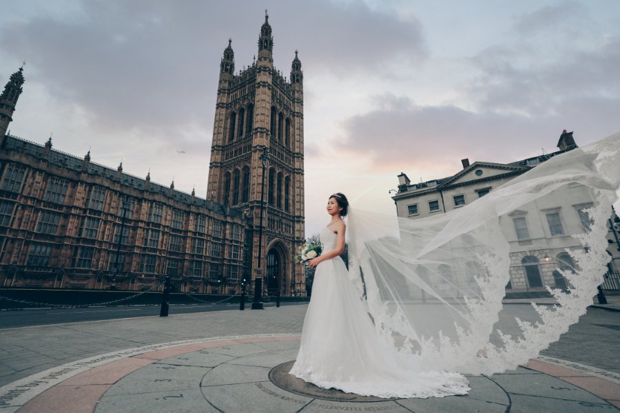 London Pre-Wedding Photoshoot At Westminster Abbey, Millennium Bridge And Church Ruins by Dom  on OneThreeOneFour 19