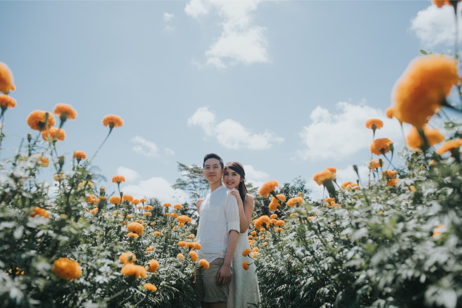 G&G: Bali Pre-wedding photoshoot at Mount Batur Pinggan, forest, Cepung Waterfall and Mengening Beach by Hery on OneThreeOneFour 11