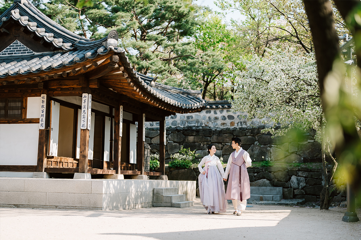 Australia Couple Hanbok Photoshoot in Korea by Jungyeol on OneThreeOneFour 4