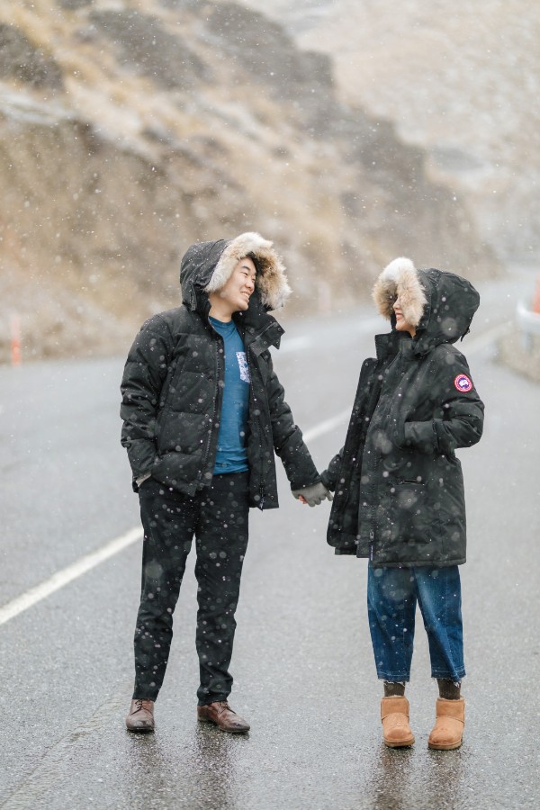 W&J: Pre-wedding in Spring with cherry blossom and snow by Fei on OneThreeOneFour 13