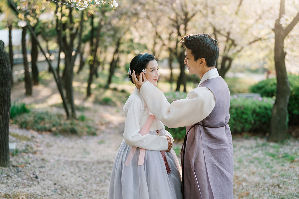Australia Couple Hanbok Photoshoot in Korea by Jungyeol on OneThreeOneFour 23