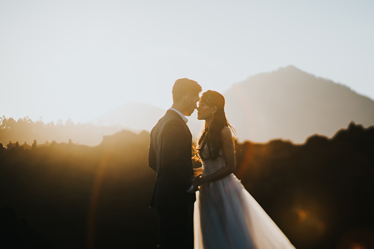 wedding photoshoot lava field bali
