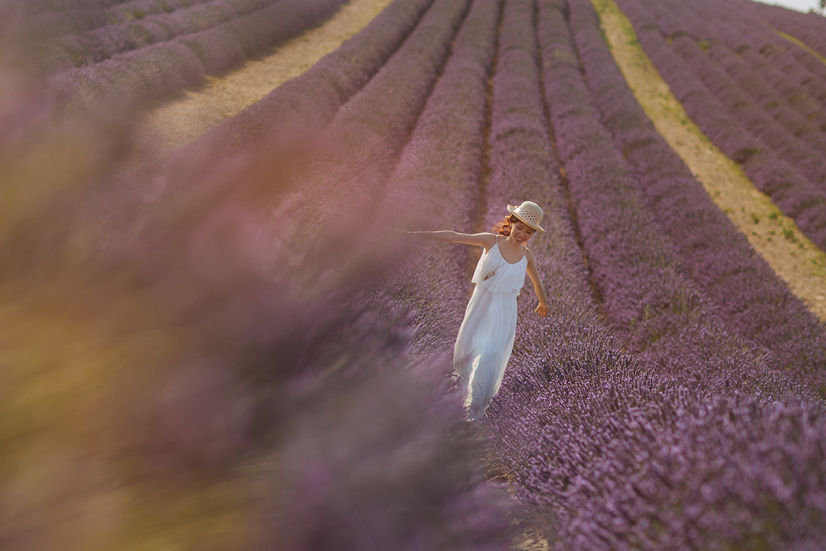 Provence Southern France Pre-Wedding Photoshoot at Lavender Fields & Sunflower Farm by Vin on OneThreeOneFour 15