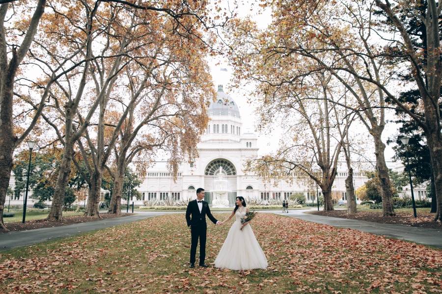 Melbourne Autumn Pre-Wedding Photoshoot At Carlton Garden, Parliament Building And Windsor Hotel by Freddie on OneThreeOneFour 1