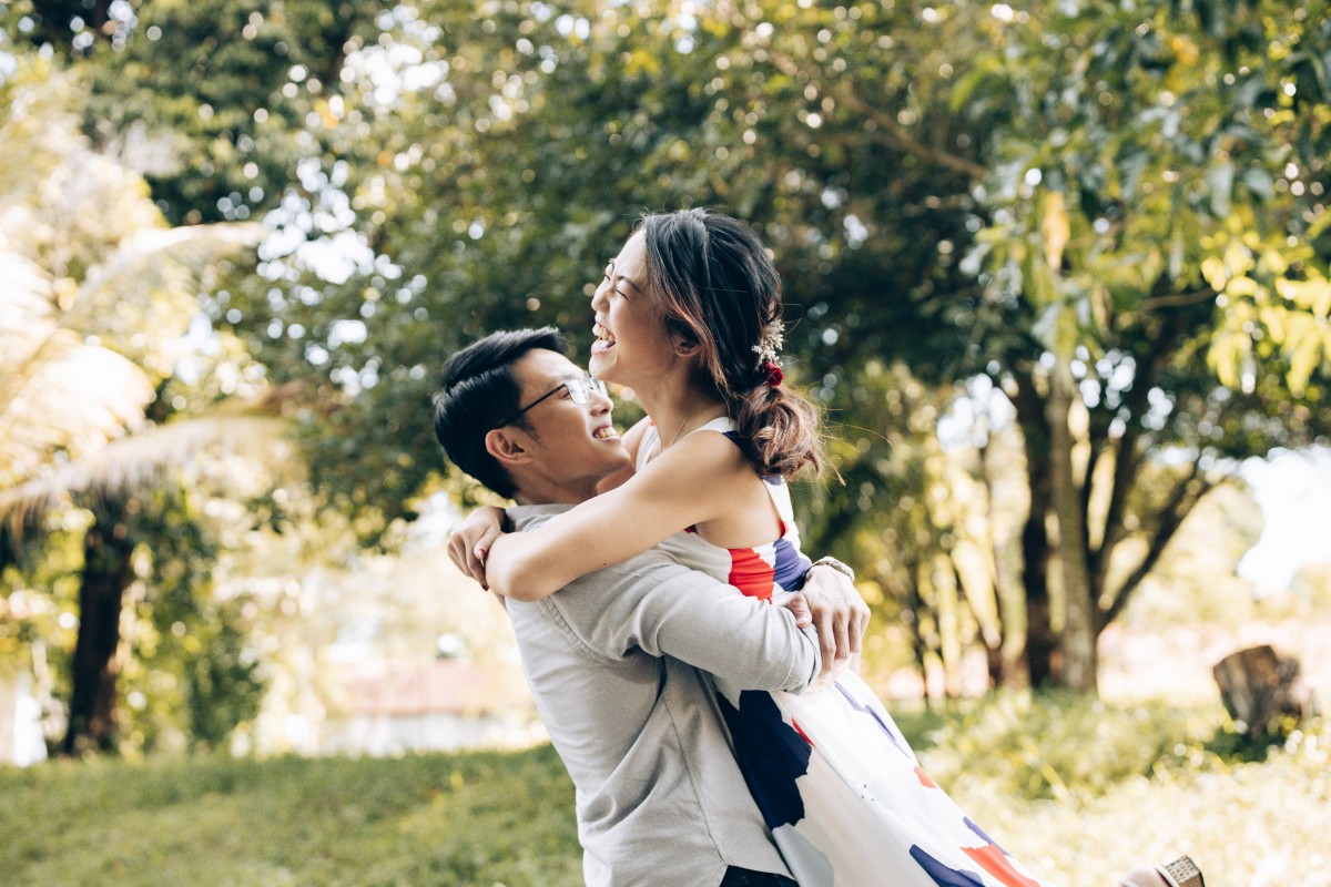 Singapore Pre-Wedding Photoshoot At Summerhouse, Lower Pierce Reservoir And MBS Night Shoot by Cheng on OneThreeOneFour 5