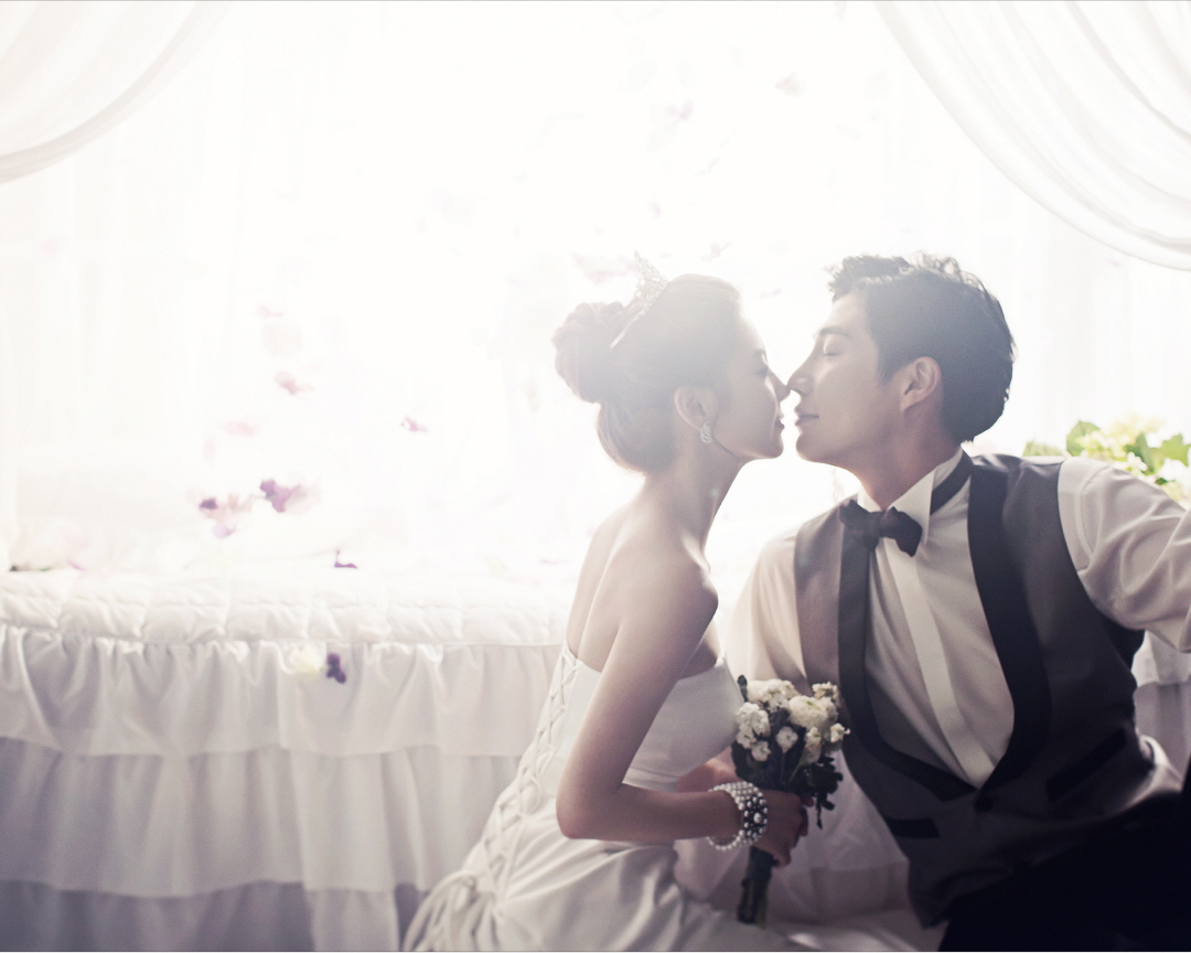 Korea Pre-Wedding Studio Photography 2016 Sample by May Studio on OneThreeOneFour 13