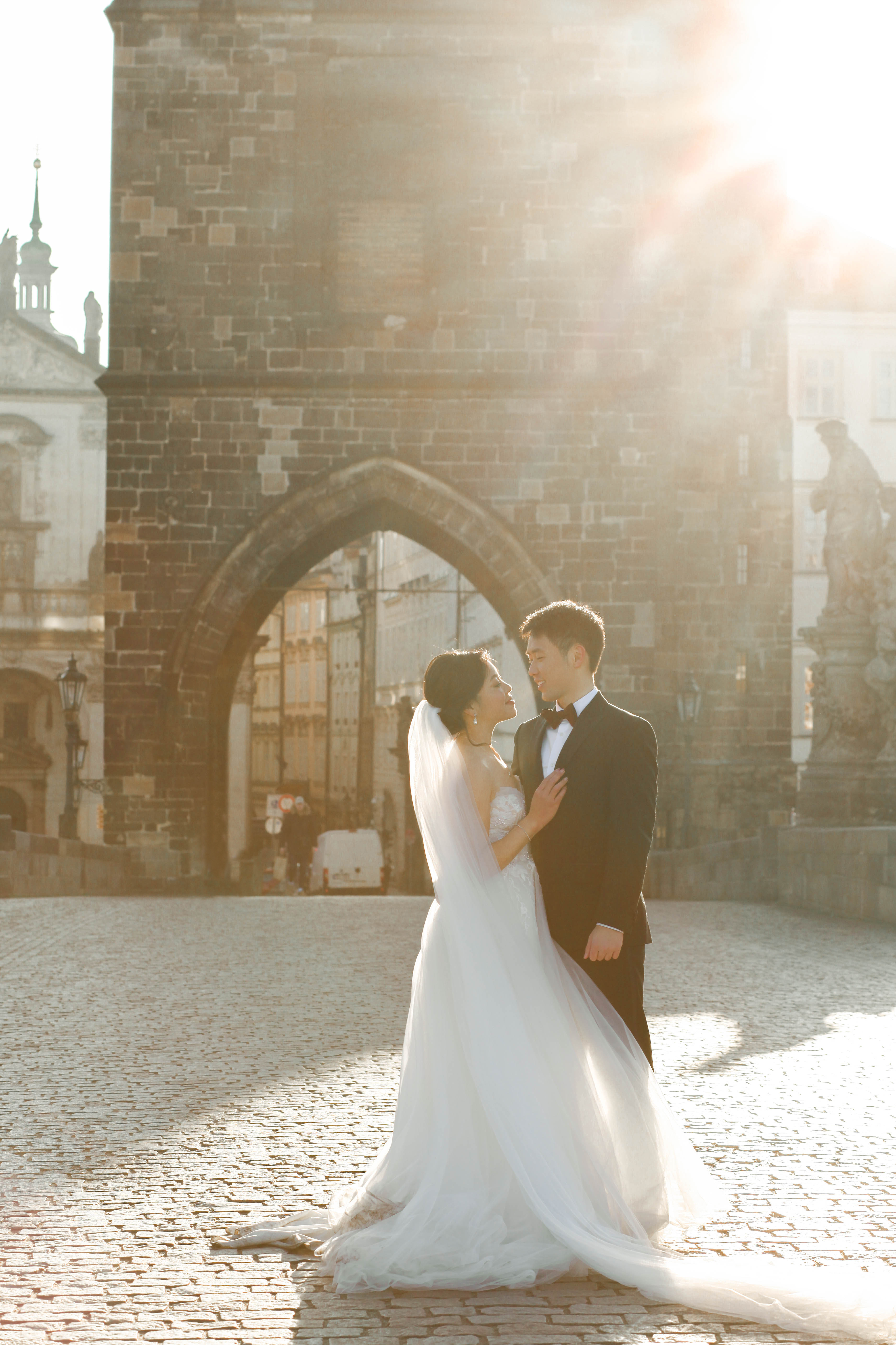 A&E: Timeless pre-wedding in Czech Republic, Prague by Vickie on OneThreeOneFour 4