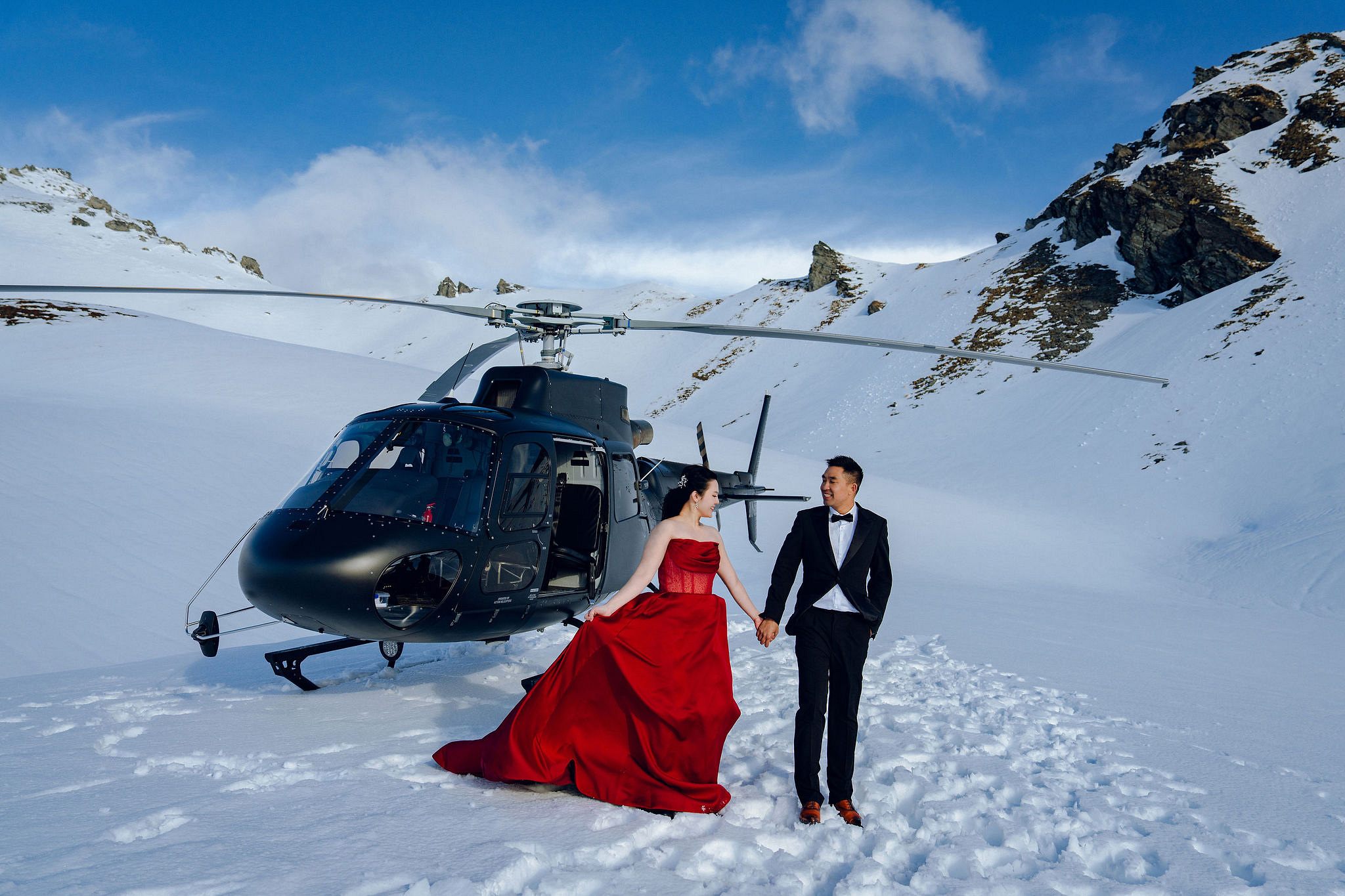 New Zealand Pre-Wedding Photoshoot | Lake Tekapo, Mount Cook, Tasman Glacier & Lake Wakatipu at Mount Invincible pre-wedding photo
