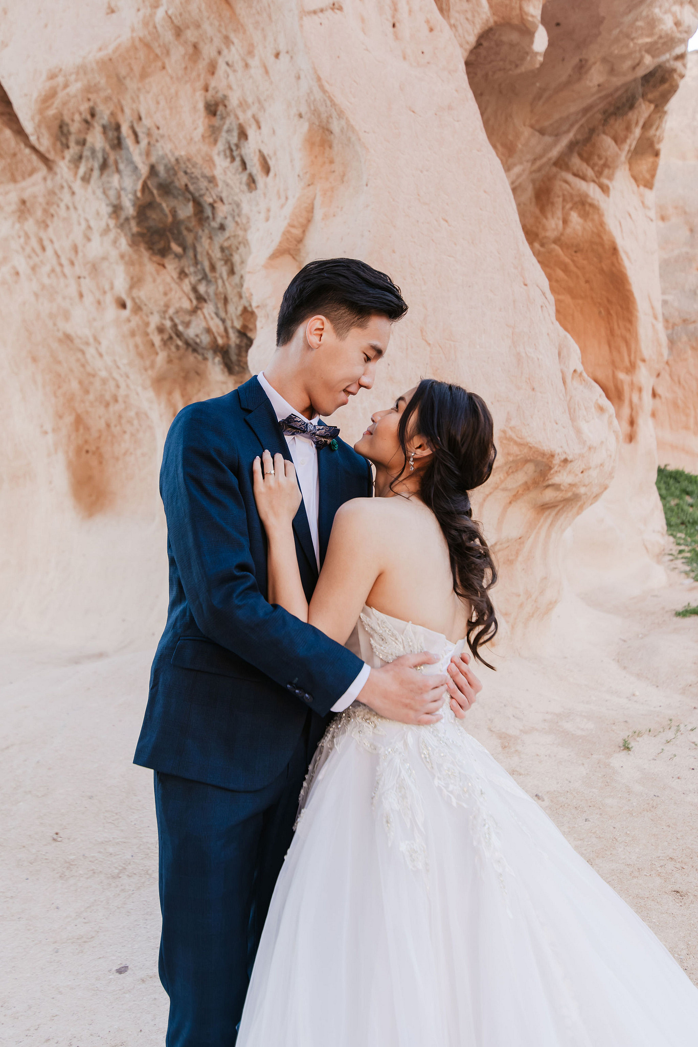 Cappadocia Pre-Wedding Photoshoot | Love Valley, Rooftop Terrace, Horse Ranch & Canyon at Valley & Rooftop Hotel   pre-wedding photo