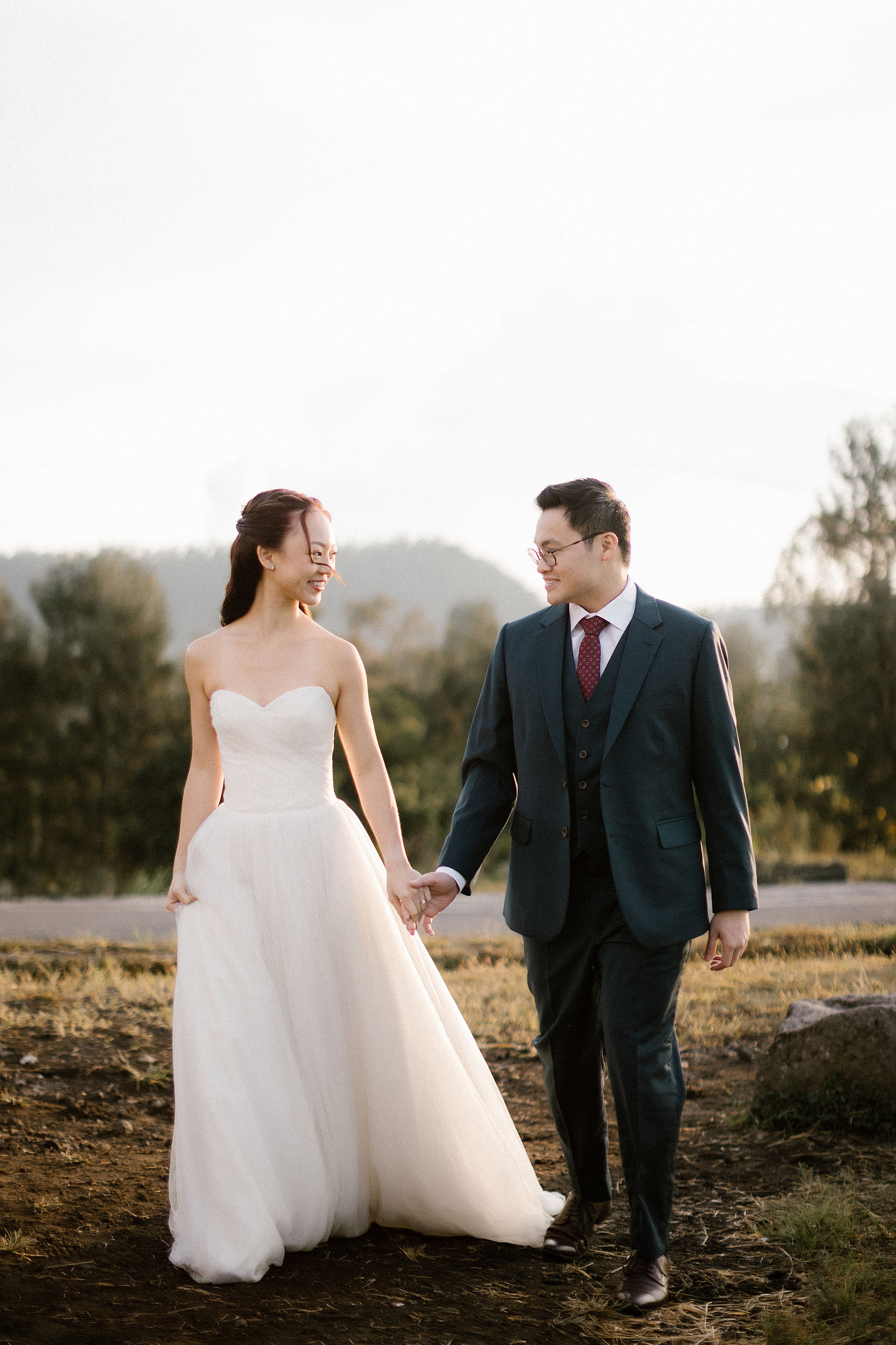 Bali Pre-Wedding Photoshoot | Pinggan Village, Lava Fields, Twin Cliff Valley & Beach at Pinggan Village   pre-wedding photo