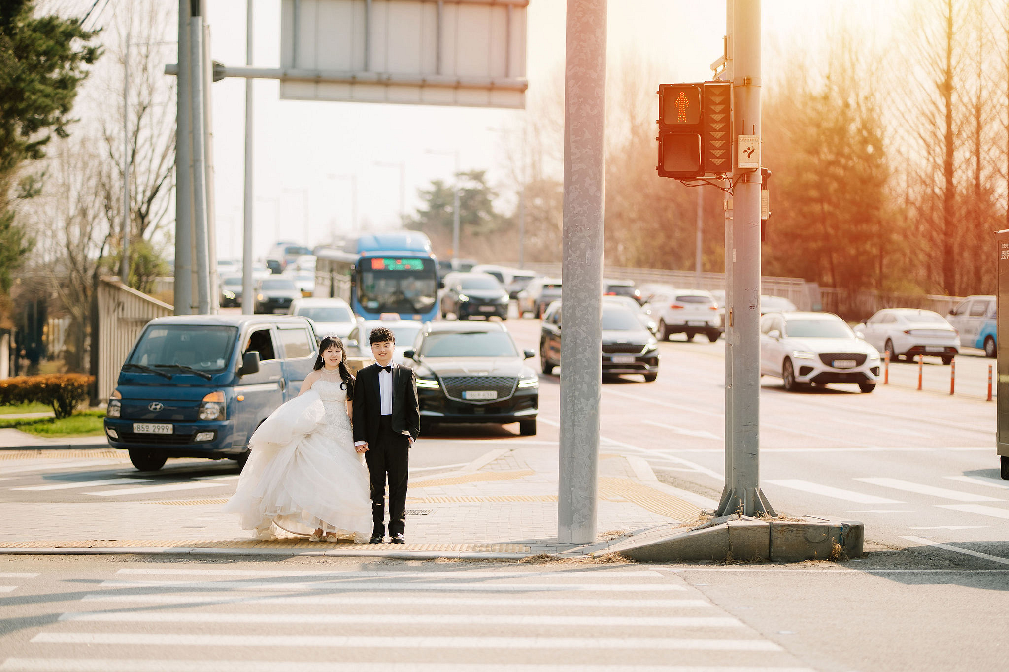 Seoul Pre-Wedding Photoshoot | Yongma Land, Seoul Forest & Namsangol Hanok Village at Seoul Forest pre-wedding photo