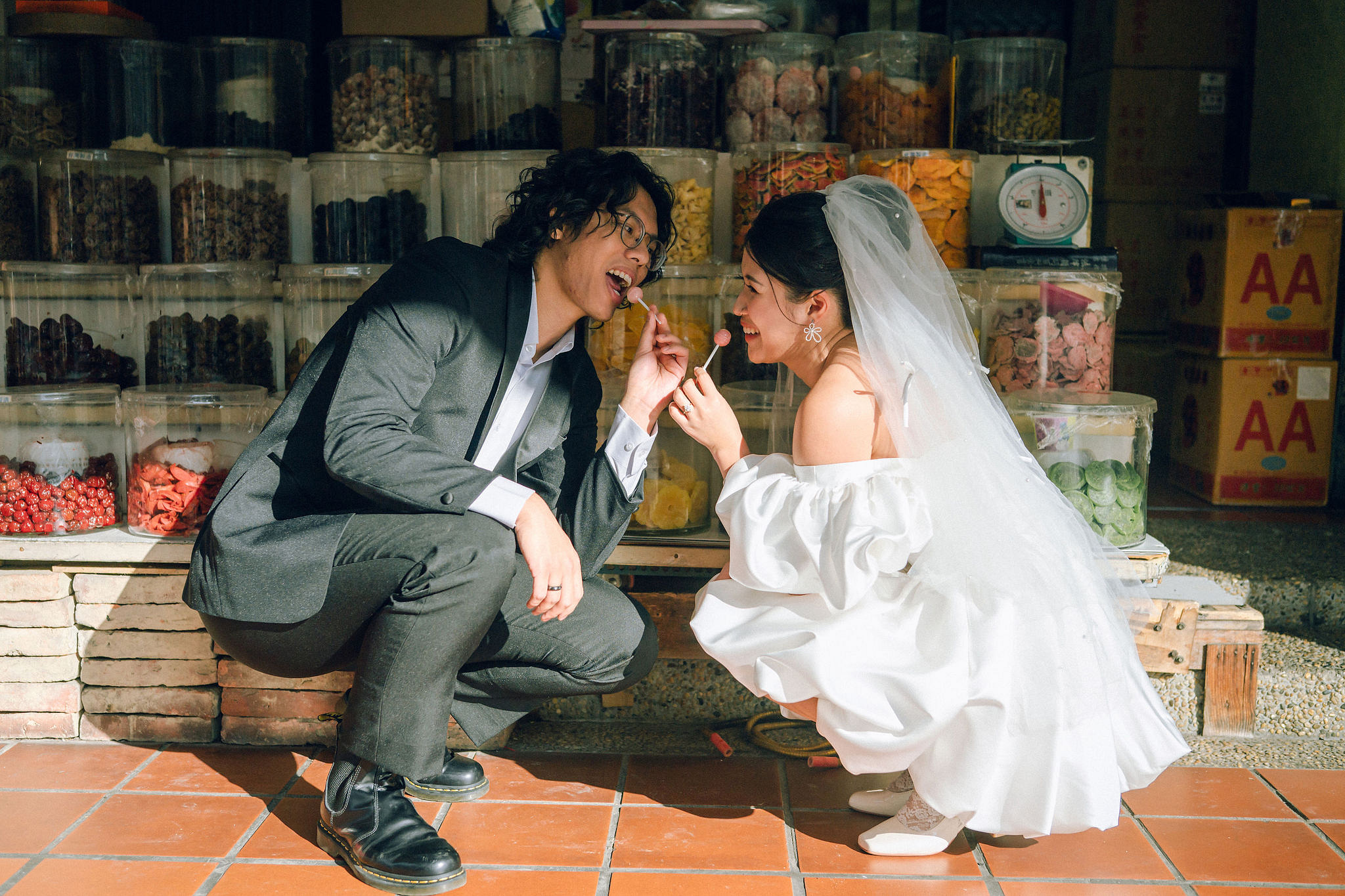 Taiwan Pre-Wedding Photoshoot | Lin Family Mansion, Dadaocheng & Yangmingshan at Dadaocheng pre-wedding photo