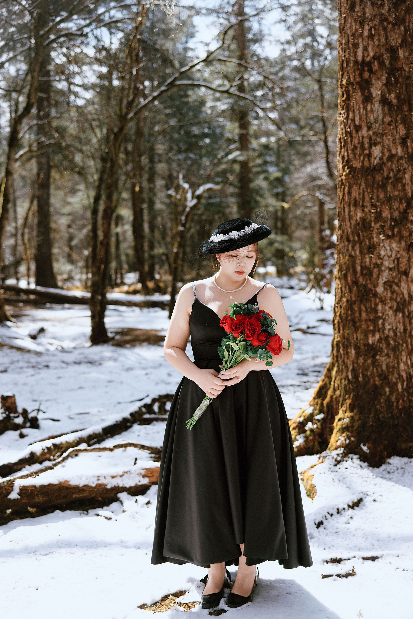 Lijiang Pre-Wedding Photoshoot | Spruce Meadow, Blue Moon Valley & Alpine Lake at Spruce Meadow pre-wedding photo