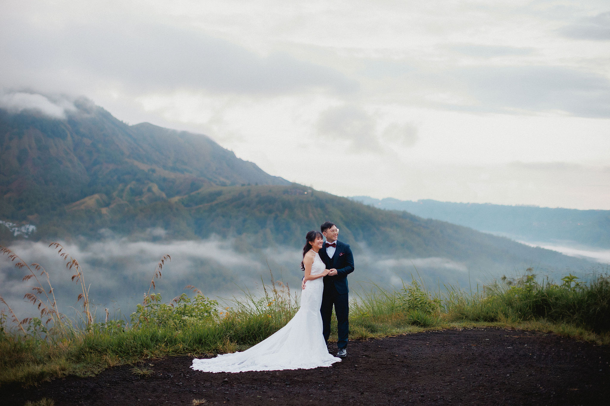 Bali Pre-Wedding Photoshoot | Pinggan Village, Sawangan Beach, Twin Cliff Valley & Malini Uluwatu at Pinggan Village   pre-wedding photo