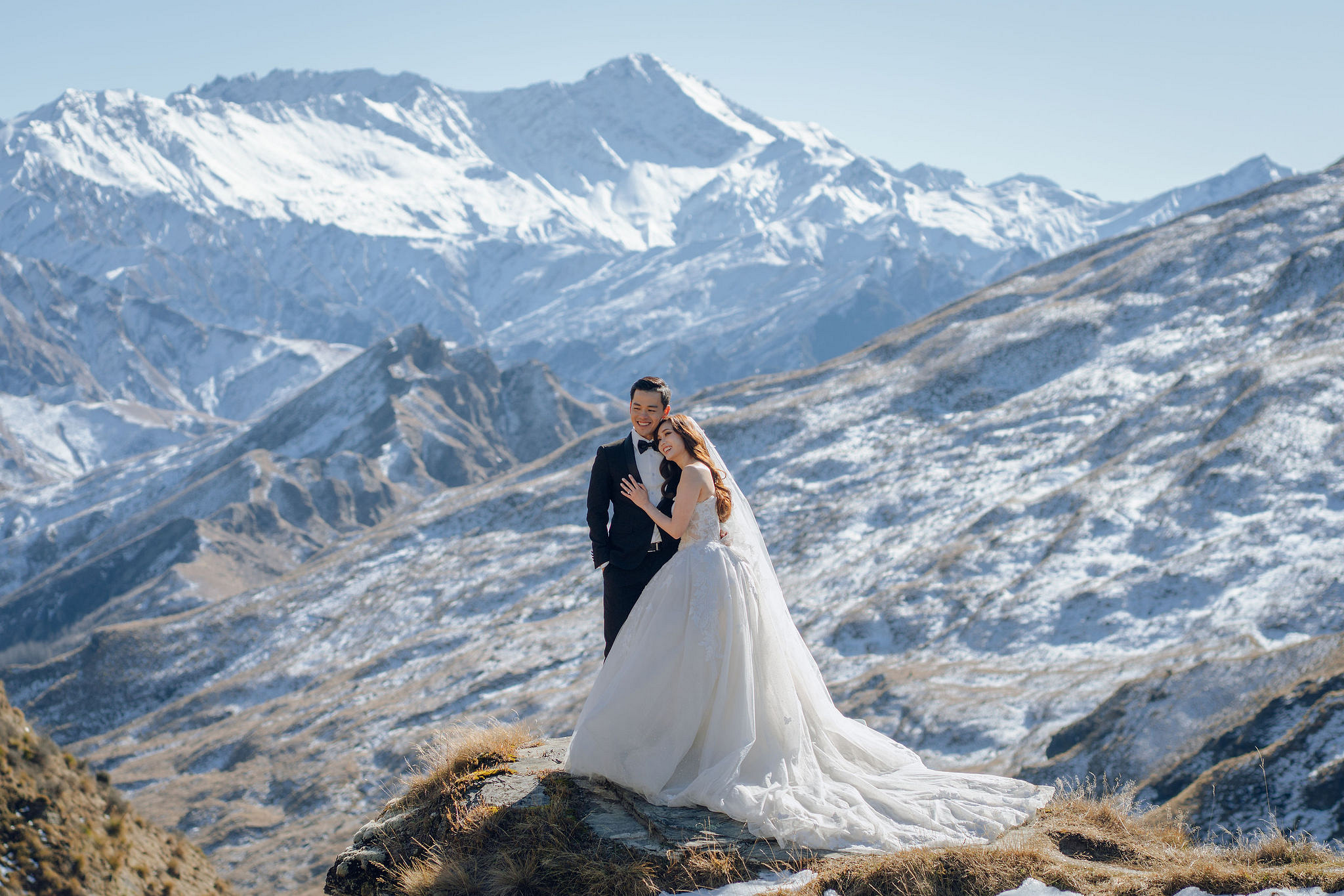 New Zealand Pre-Wedding Photoshoot | Coromandel Peak, Lake Wakatipu & Queenstown, Skippers Canyon, Lake Tekapo, Mount Cook National Park & Glacier at Skippers Canyon pre-wedding photo