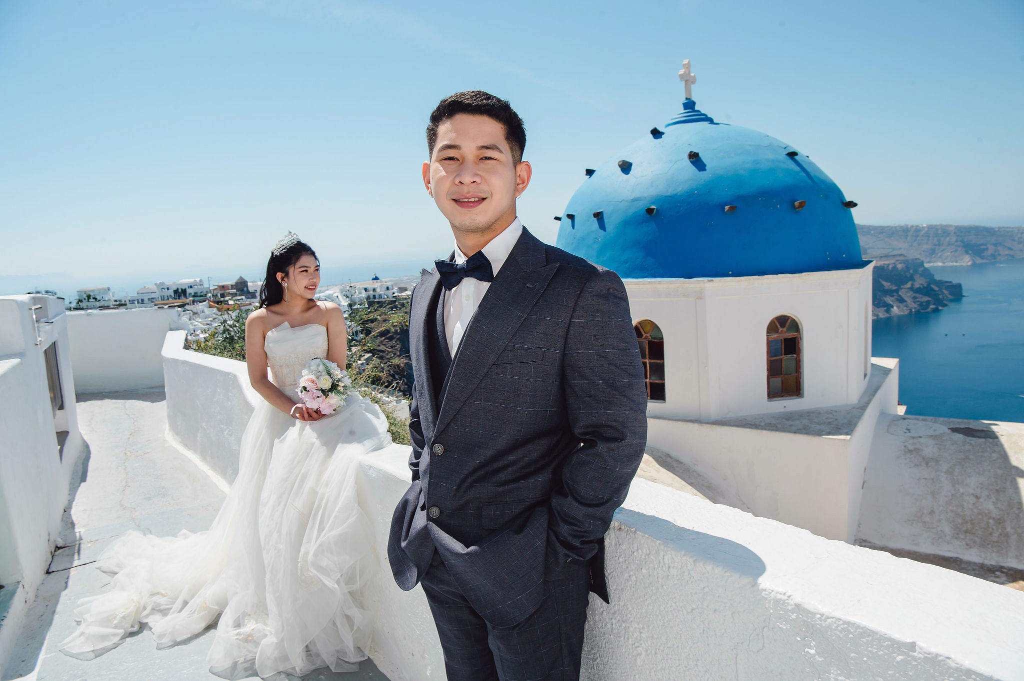 Santorini Pre-Wedding Photoshoot | Imerovigli, Firostefani & Finikia at Imerovigli pre-wedding photo