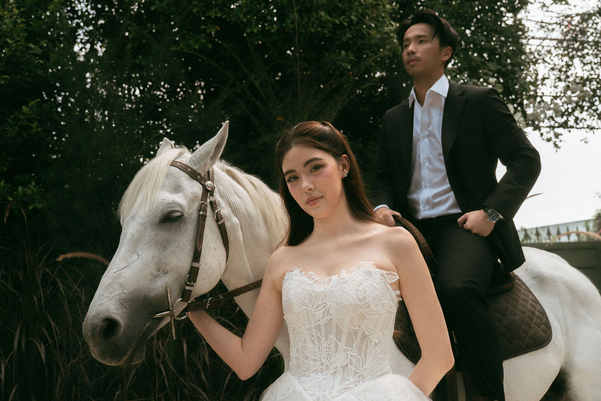 Ho Chi Minh Vietnam Pre-Wedding Photoshoot | European Film Studio, Market Streets & Saigon Bridge at Jardin de Rom pre-wedding photo