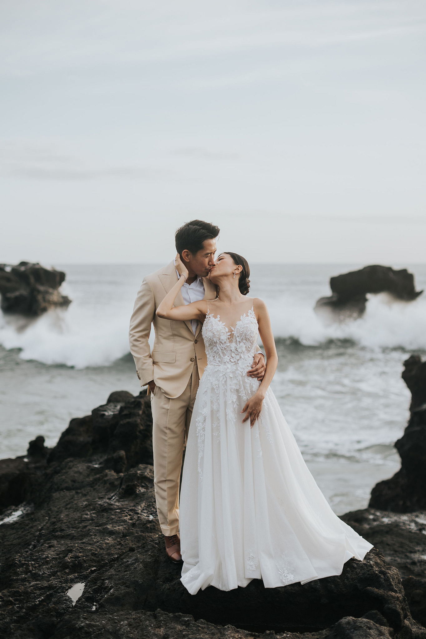 Bali Pre-Wedding Photoshoot | Lake Tamblingan, Rumah Gemuk & Mengening Beach at Mengening Beach 2 (Gown)   pre-wedding photo