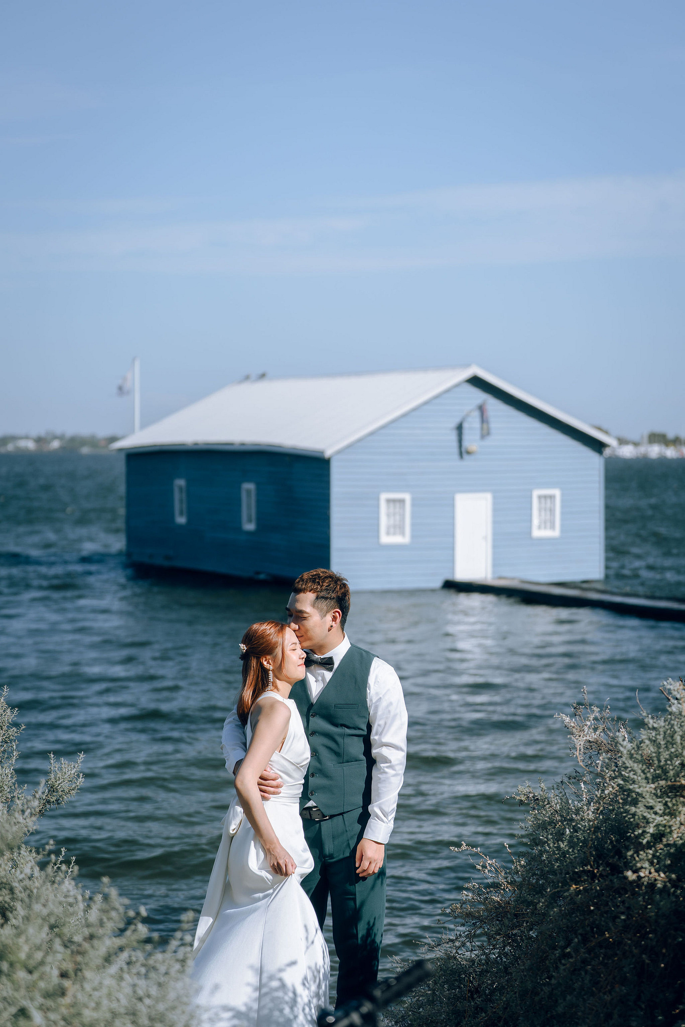 Perth Pre-Wedding Photoshoot | Fremantle, Blue House, Lancelin & Lancelin Beach at Blue House pre-wedding photo
