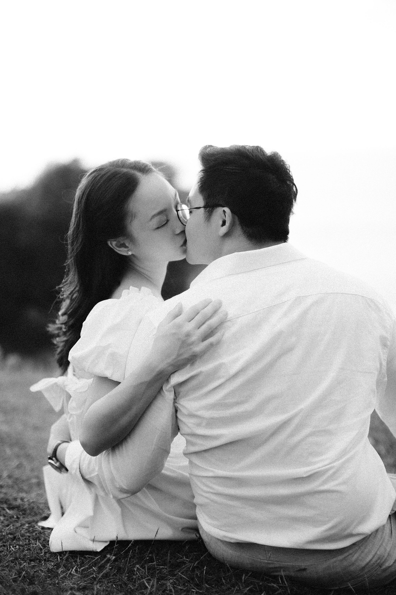 Bali Pre-Wedding Photoshoot | Pinggan Village, Lava Fields, Twin Cliff Valley & Beach at Beach pre-wedding photo