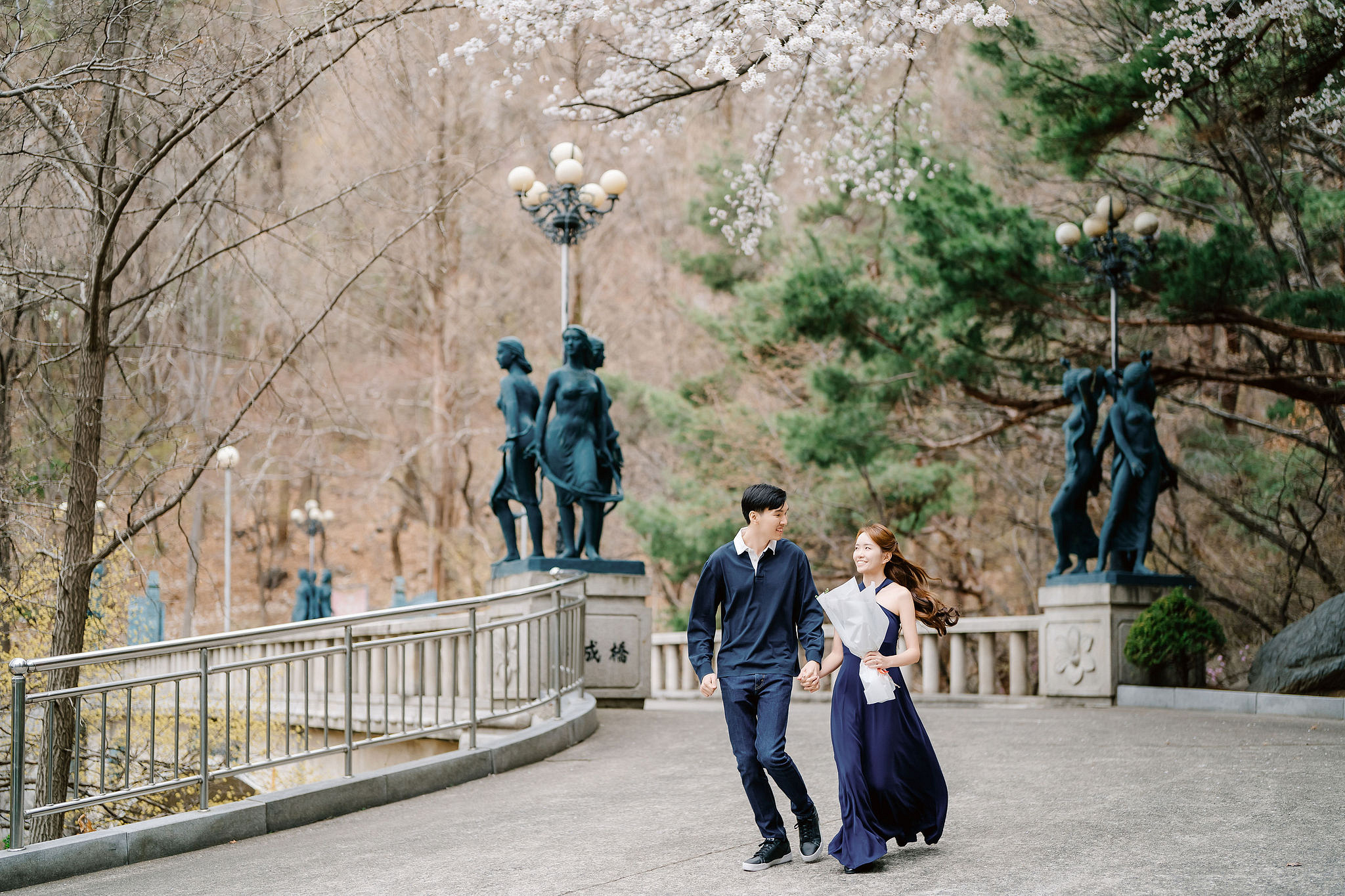 Seoul Pre-Wedding Photoshoot | Yongsan Park, Yonsei University & Kyung Hee University at Kyung Hee University pre-wedding photo