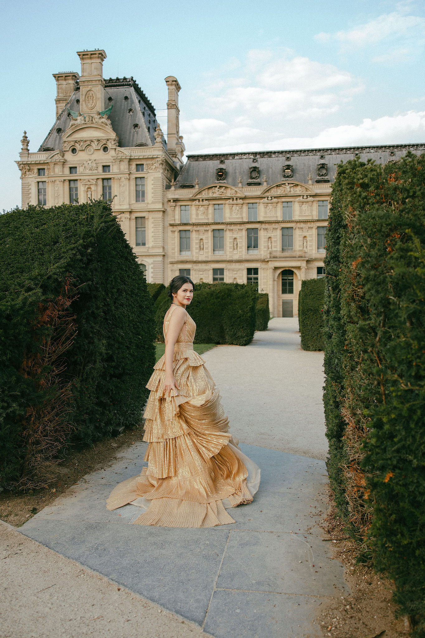 Paris Pre-Wedding Photoshoot | Place du Trocadéro, Avenue de Camoëns, Parisian Café, Tuileries Garden & Louvre at Tuileries Garden pre-wedding photo