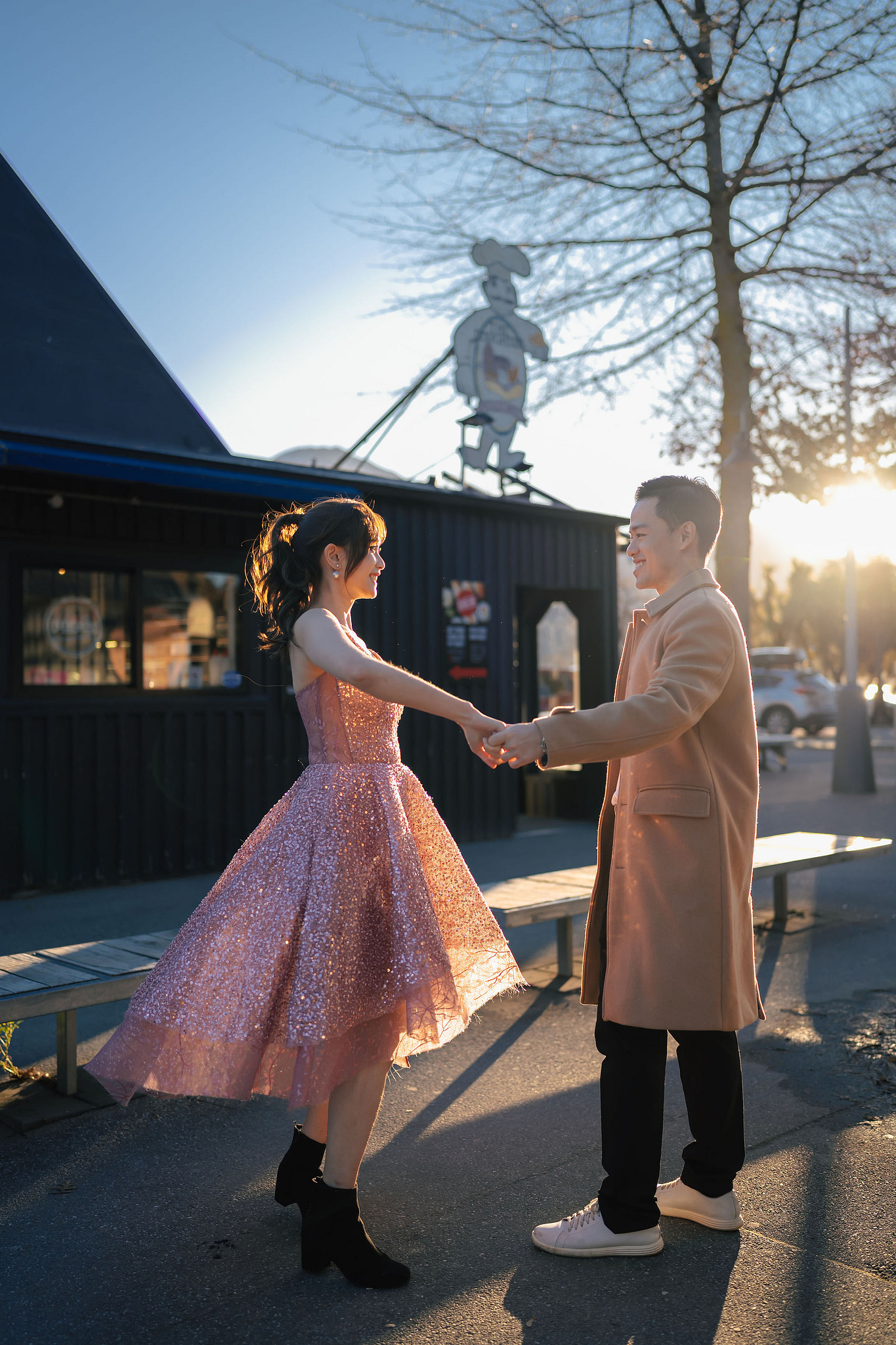 New Zealand Pre-Wedding Photoshoot | Coromandel Peak, Lake Wakatipu & Queenstown, Skippers Canyon, Lake Tekapo, Mount Cook National Park & Glacier at Lake Wakatipu & Queenstown pre-wedding photo