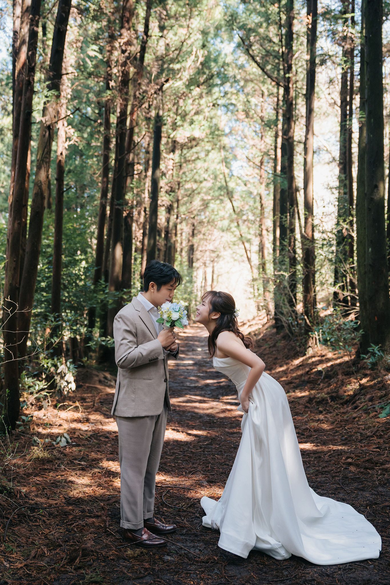 Jeju Pre-Wedding Photoshoot | Wangimae Forest, Yerae Ecological Park & Geumneung Beach at Wangimae Forest pre-wedding photo