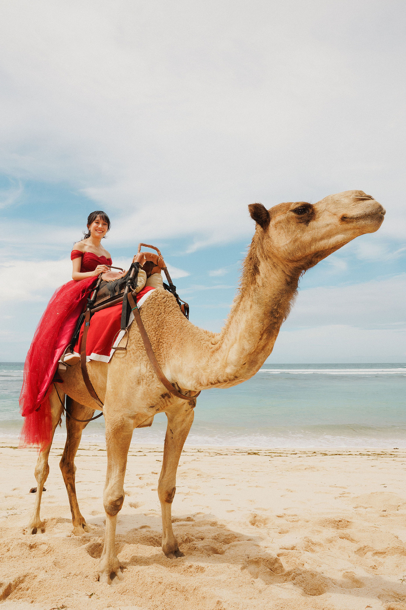 Bali Pre-Wedding Photoshoot | Pinggan Village, Sawangan Beach, Twin Cliff Valley & Malini Uluwatu at Sawangan Beach   pre-wedding photo