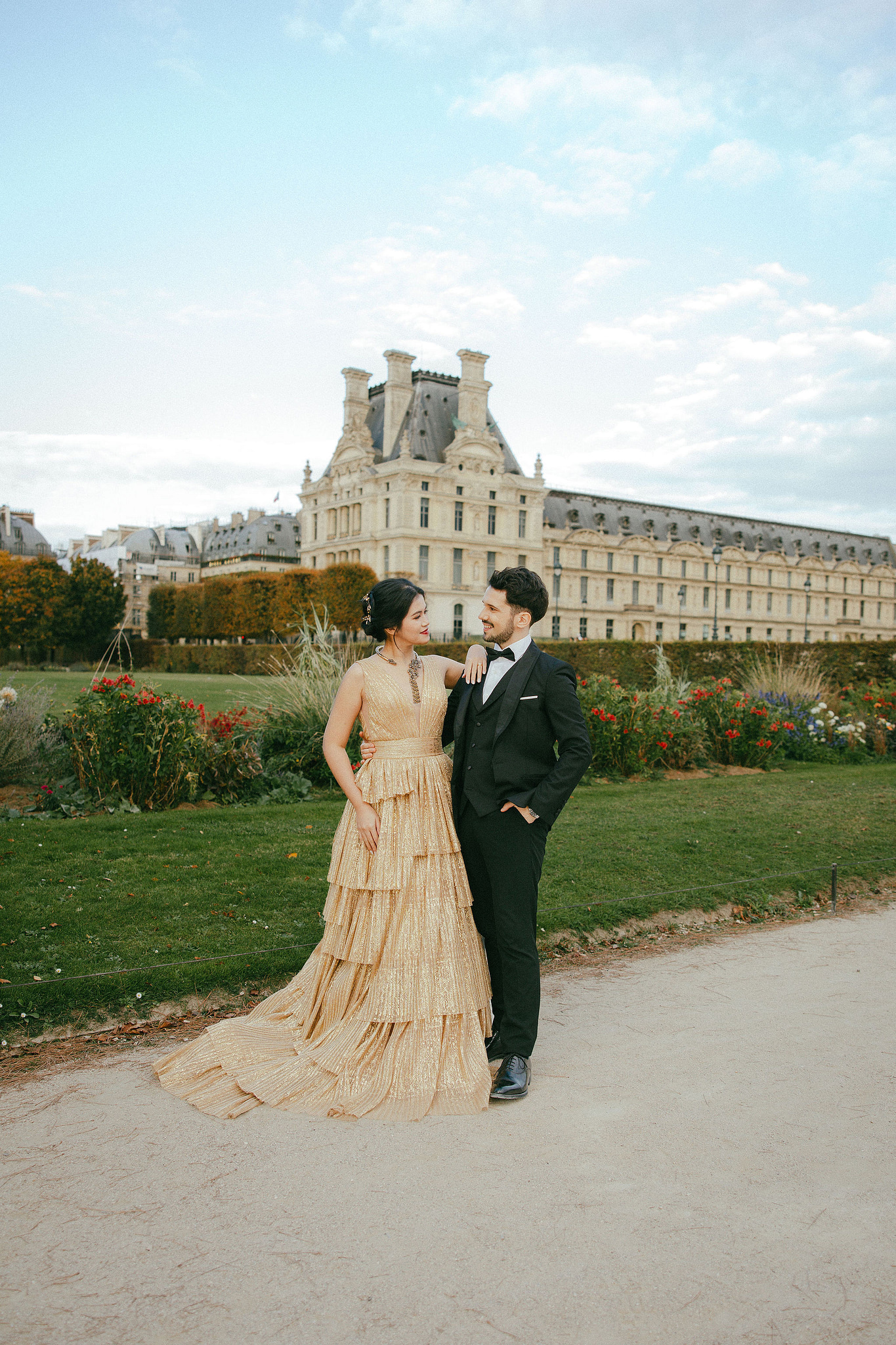 Paris Pre-Wedding Photoshoot | Place du Trocadéro, Avenue de Camoëns, Parisian Café, Tuileries Garden & Louvre at Tuileries Garden pre-wedding photo