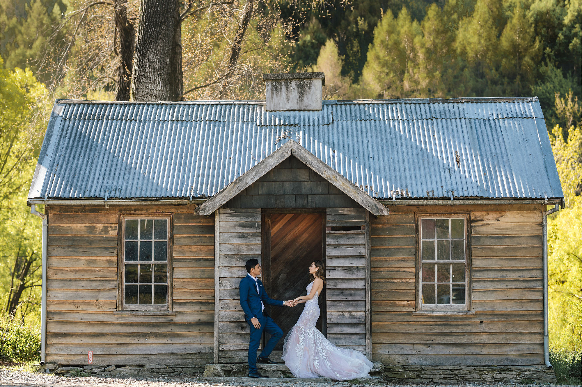 Kryz Uy And Slater Pre Wedding Photoshoot At Roy's Peak, Alpaca Farm And Arrowtown at Arrowtown pre-wedding photo