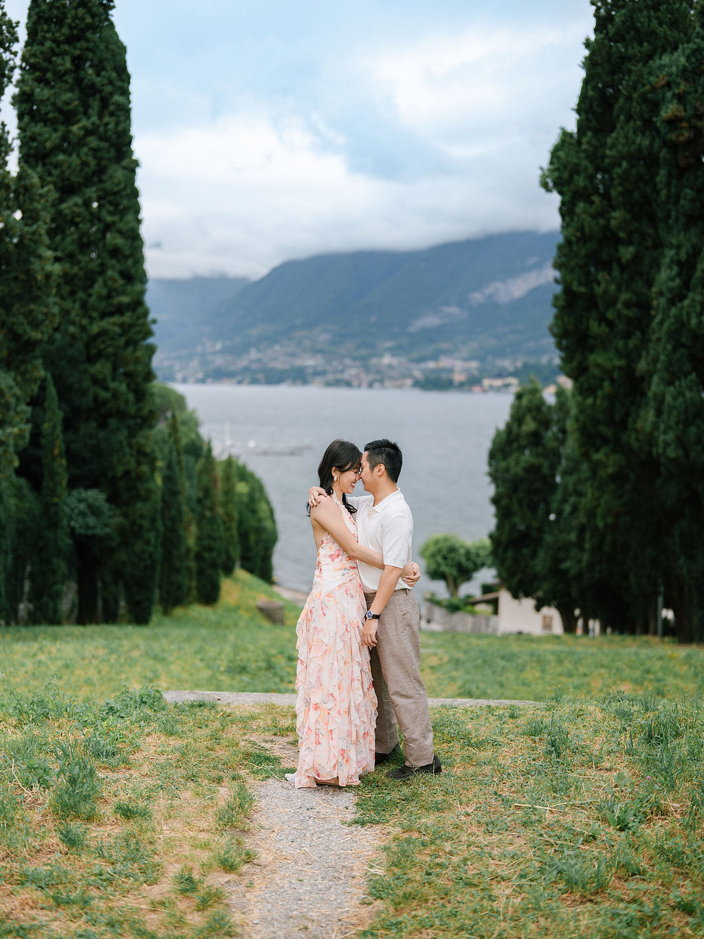 Lake Como Pre-Wedding Photoshoot | Bellagio, Lake Como & Villa Melzi Gardens at Bellagio Town pre-wedding photo