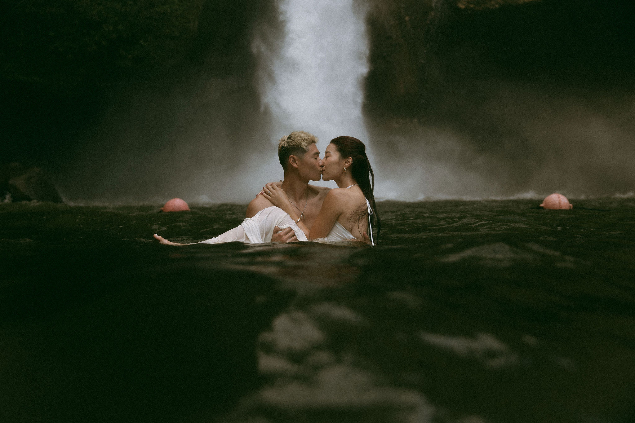 Bali Pre-Wedding Photoshoot | Lake Tamblingan, Kebun Raya Botanic Gardens & Blangsinga Waterfall at Blangsinga Waterfall pre-wedding photo