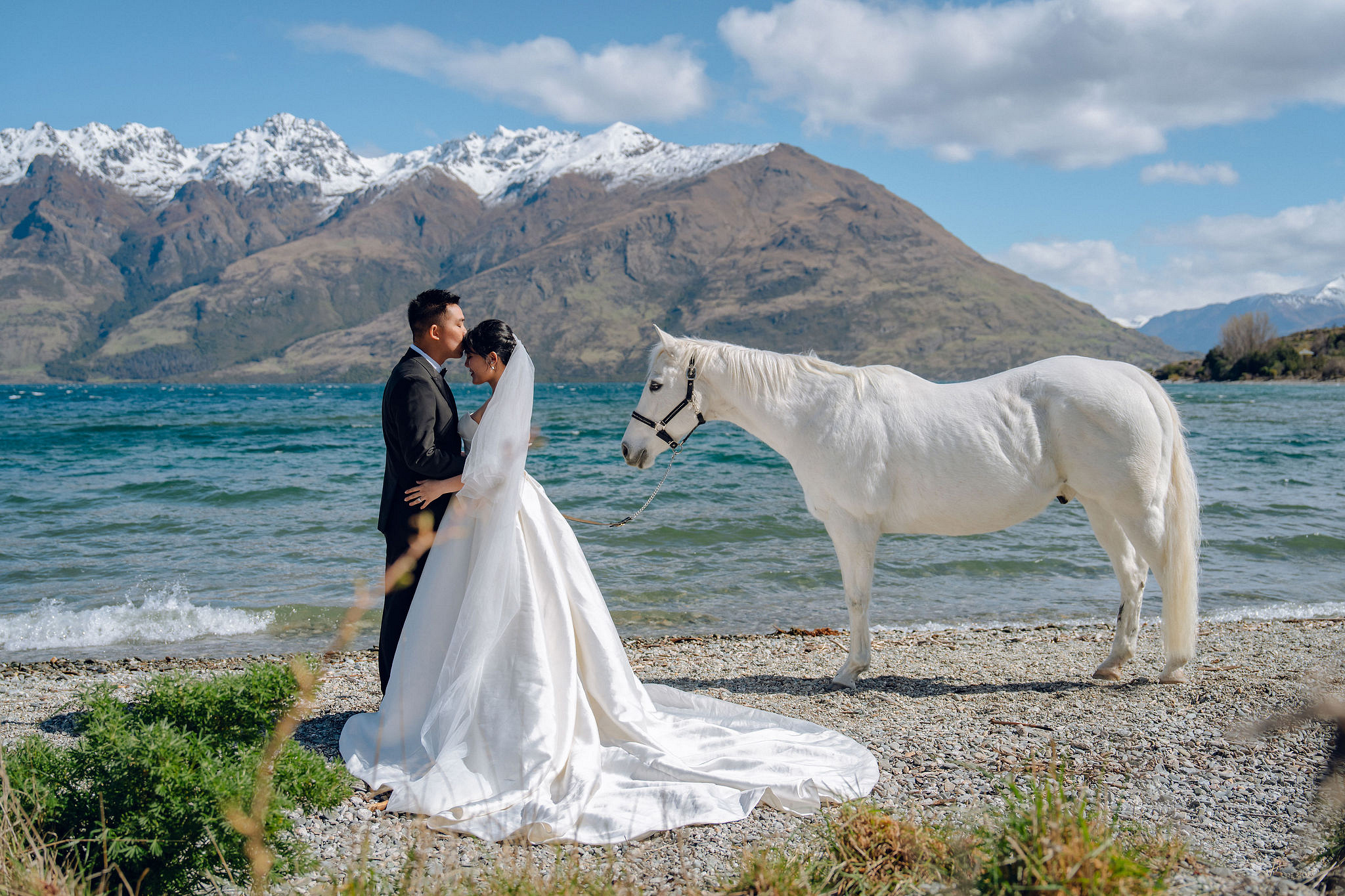 New Zealand Pre-Wedding Photoshoot | Lake Tekapo, Mount Cook, Tasman Glacier & Lake Wakatipu at Lake Wakatipu pre-wedding photo
