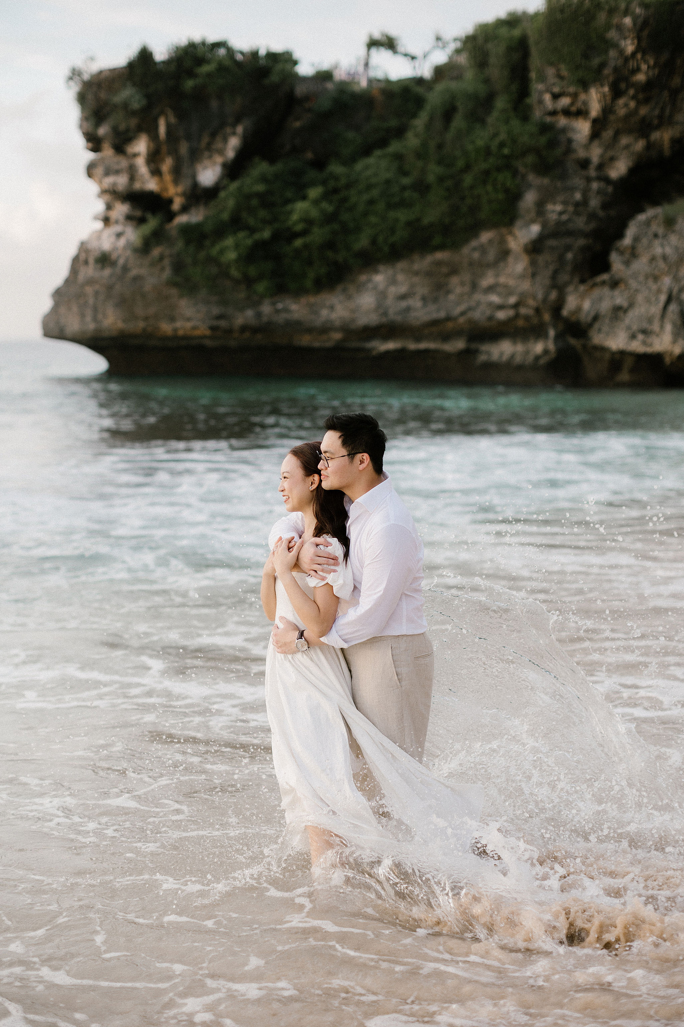 Bali Pre-Wedding Photoshoot | Pinggan Village, Lava Fields, Twin Cliff Valley & Beach at Beach pre-wedding photo