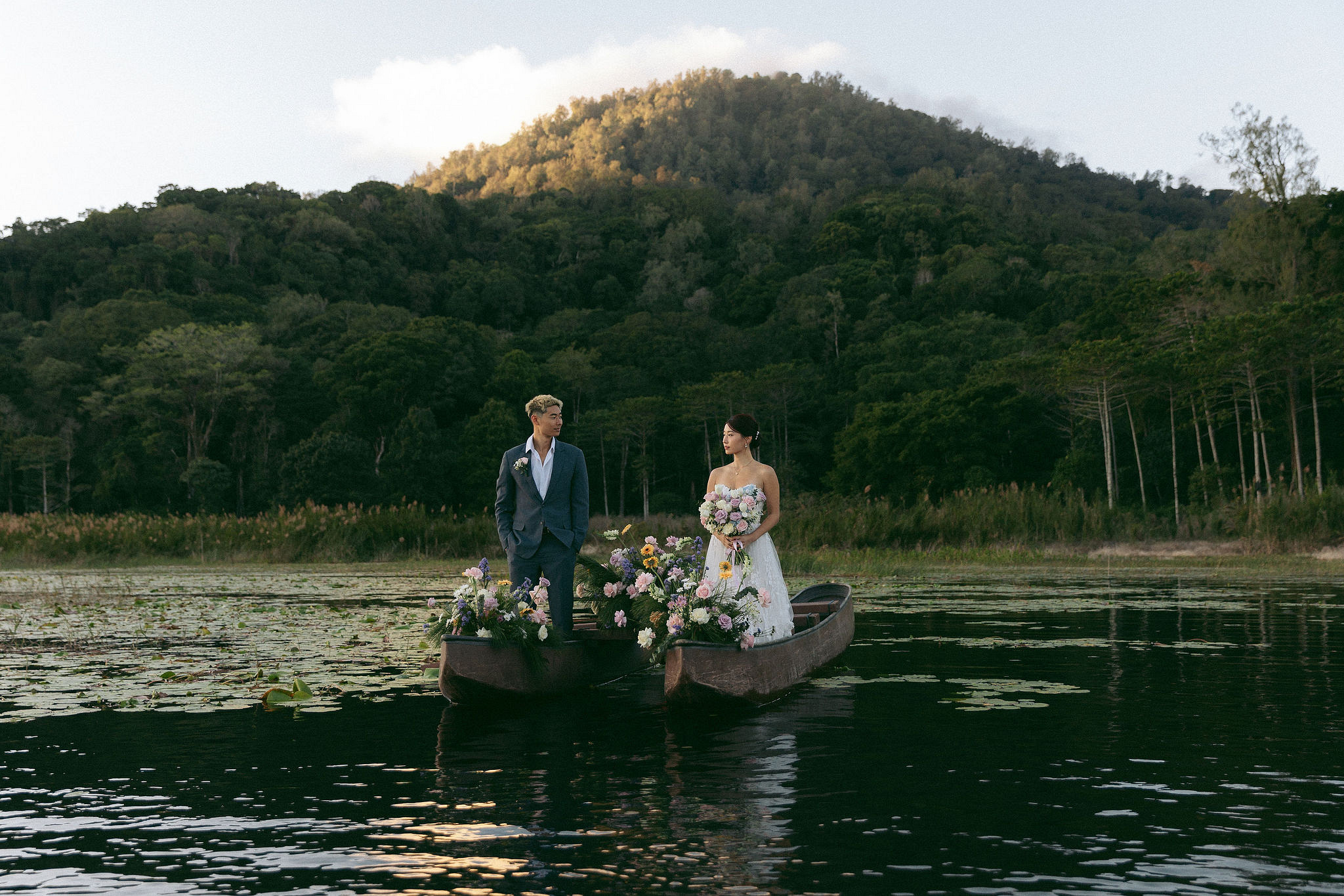 Bali Pre-Wedding Photoshoot | Lake Tamblingan, Kebun Raya Botanic Gardens & Blangsinga Waterfall at Lake Tamblingan pre-wedding photo