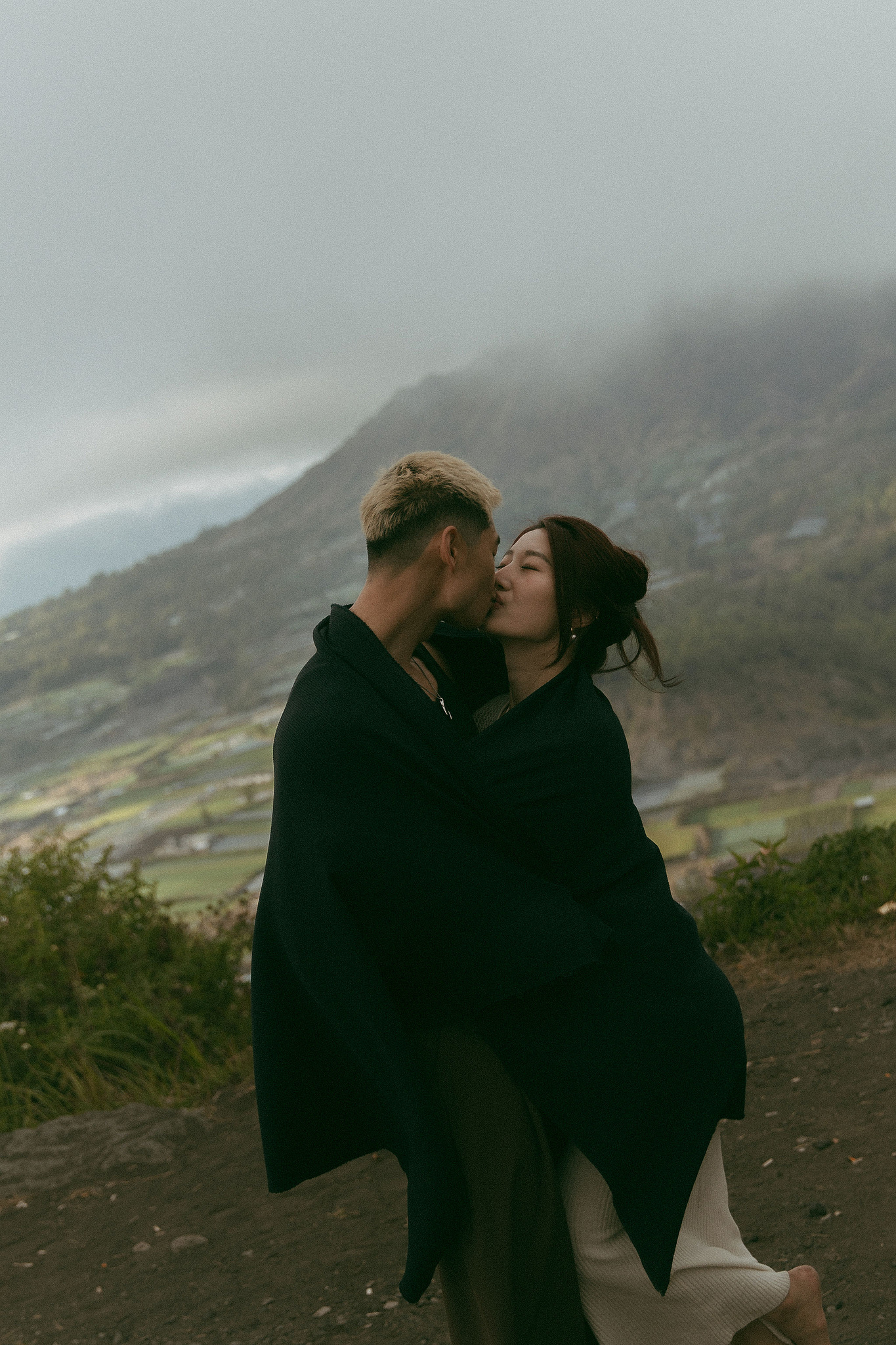 Bali Pre-Wedding Photoshoot | Mt. Batur Pinggan Village, Gelato Diner & Black Sand Beach at Mt. Batur - Pinggan Village   pre-wedding photo