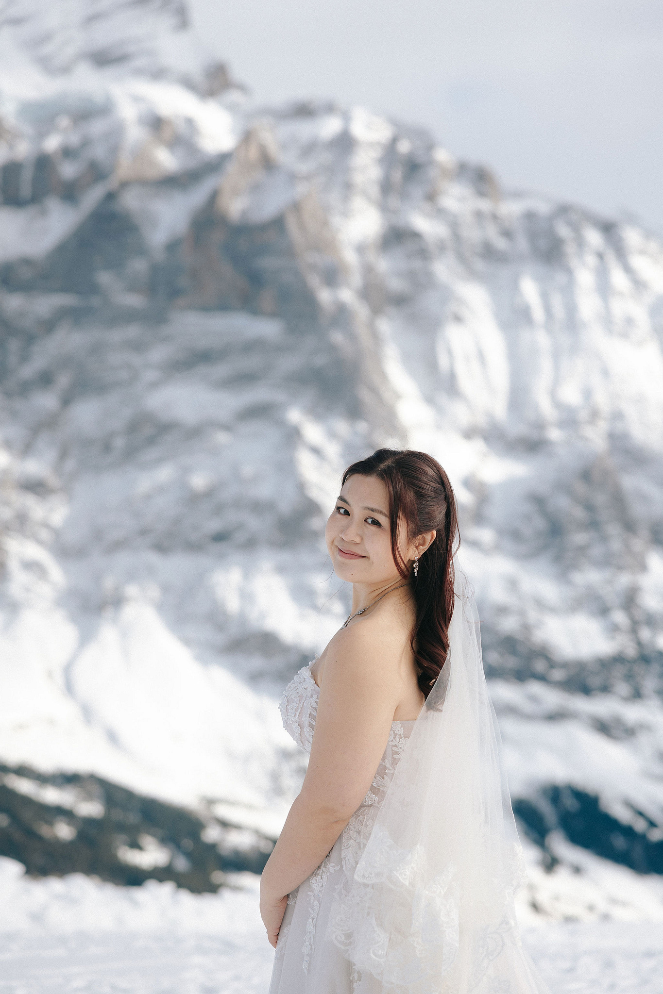 Switzerland Pre-Wedding Photoshoot | Lauterbrunnen, Grindelwald First & Lake Brienz at Grindelwald First pre-wedding photo