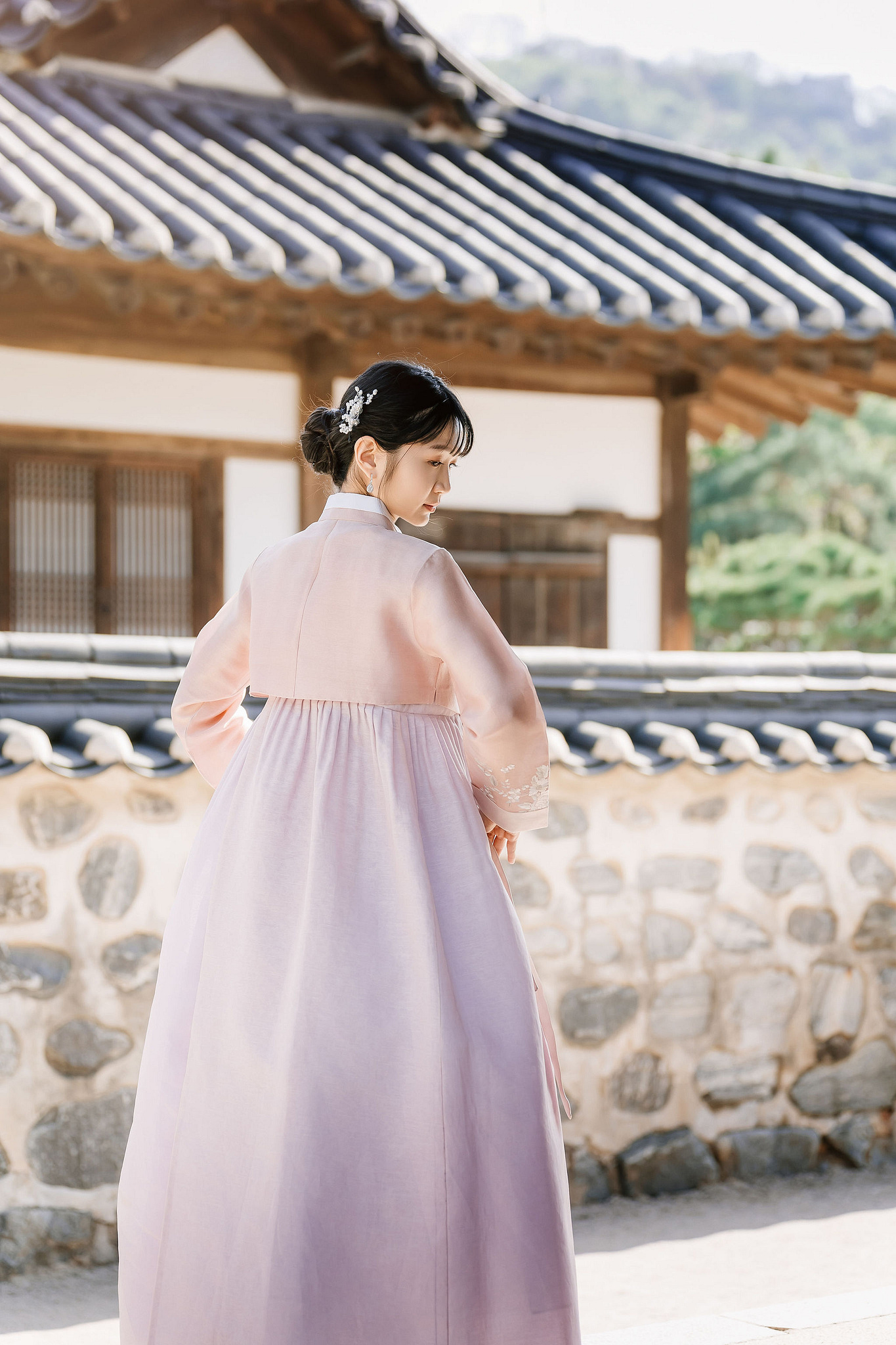 Seoul Pre-Wedding Photoshoot | Seoul Forest, Namsangol Hanok Village & Samcheong-dong at Namsangol Hanok Village pre-wedding photo