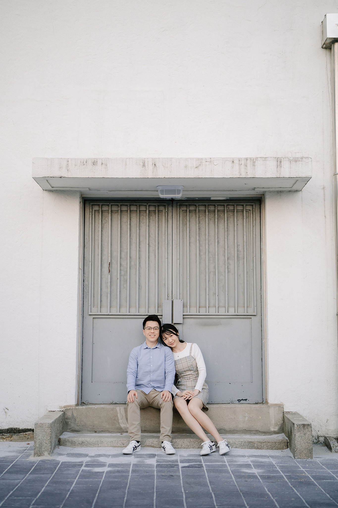 Seoul Pre-Wedding Photoshoot | Seoul Forest, Namsangol Hanok Village & Samcheong-dong at Samcheong-dong Cafe Streets pre-wedding photo