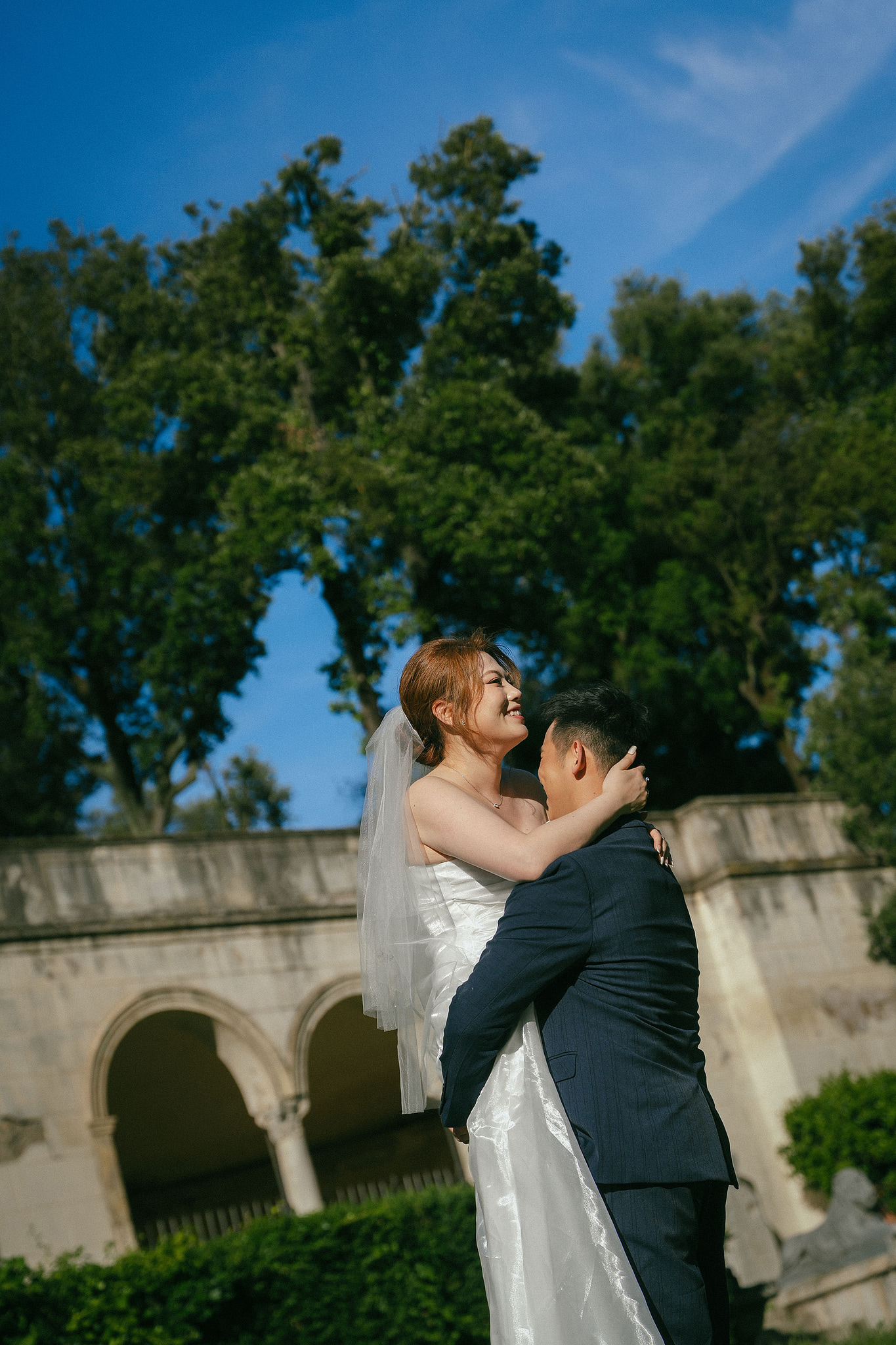 Rome Pre-Wedding Photoshoot | Rome Streets, Capitoline Hill, Basilica of St. Anthony, Villa Borghese & Giardino di Sant’Alessio at Villa Borghese pre-wedding photo