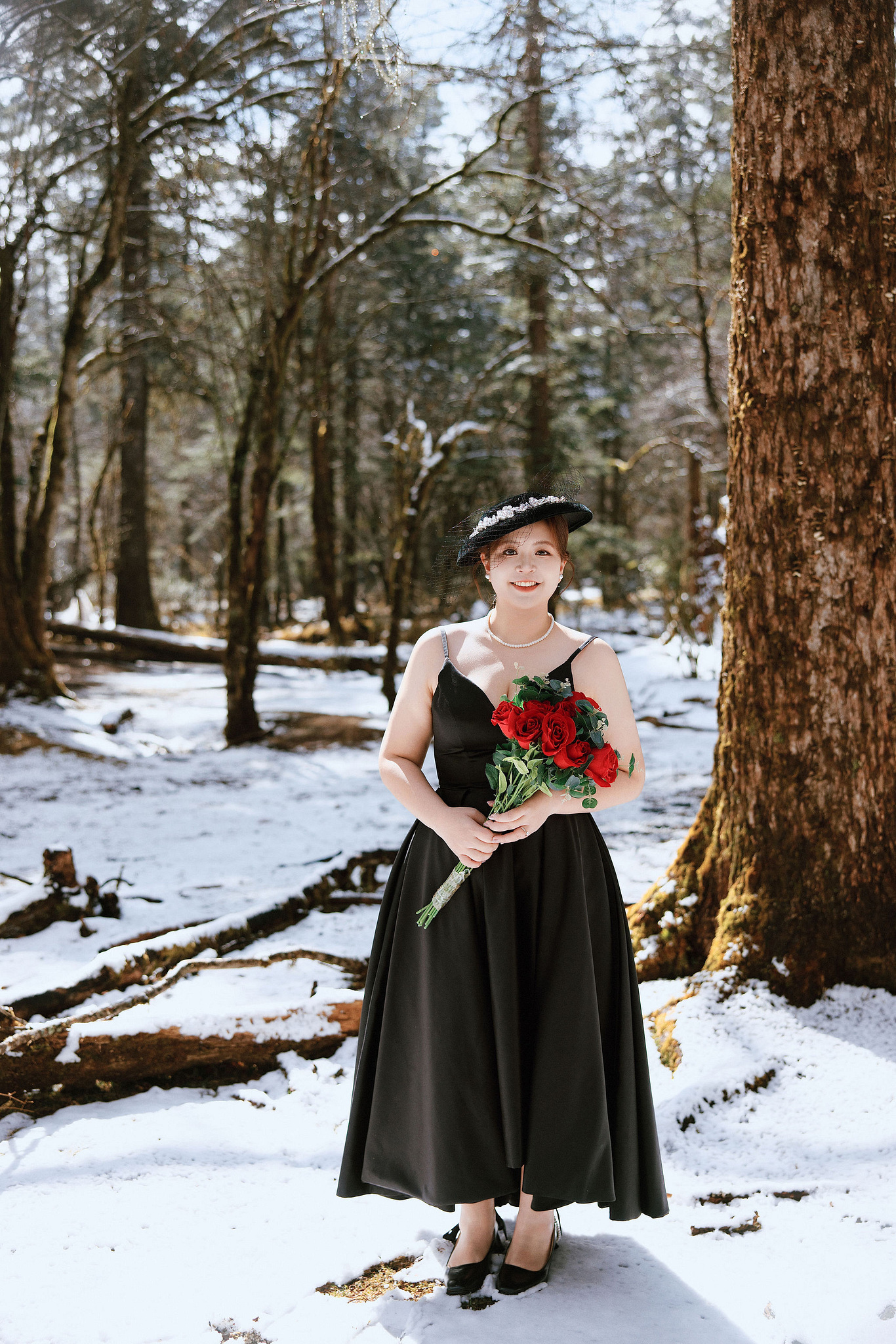 Lijiang Pre-Wedding Photoshoot | Spruce Meadow, Blue Moon Valley & Alpine Lake at Spruce Meadow pre-wedding photo